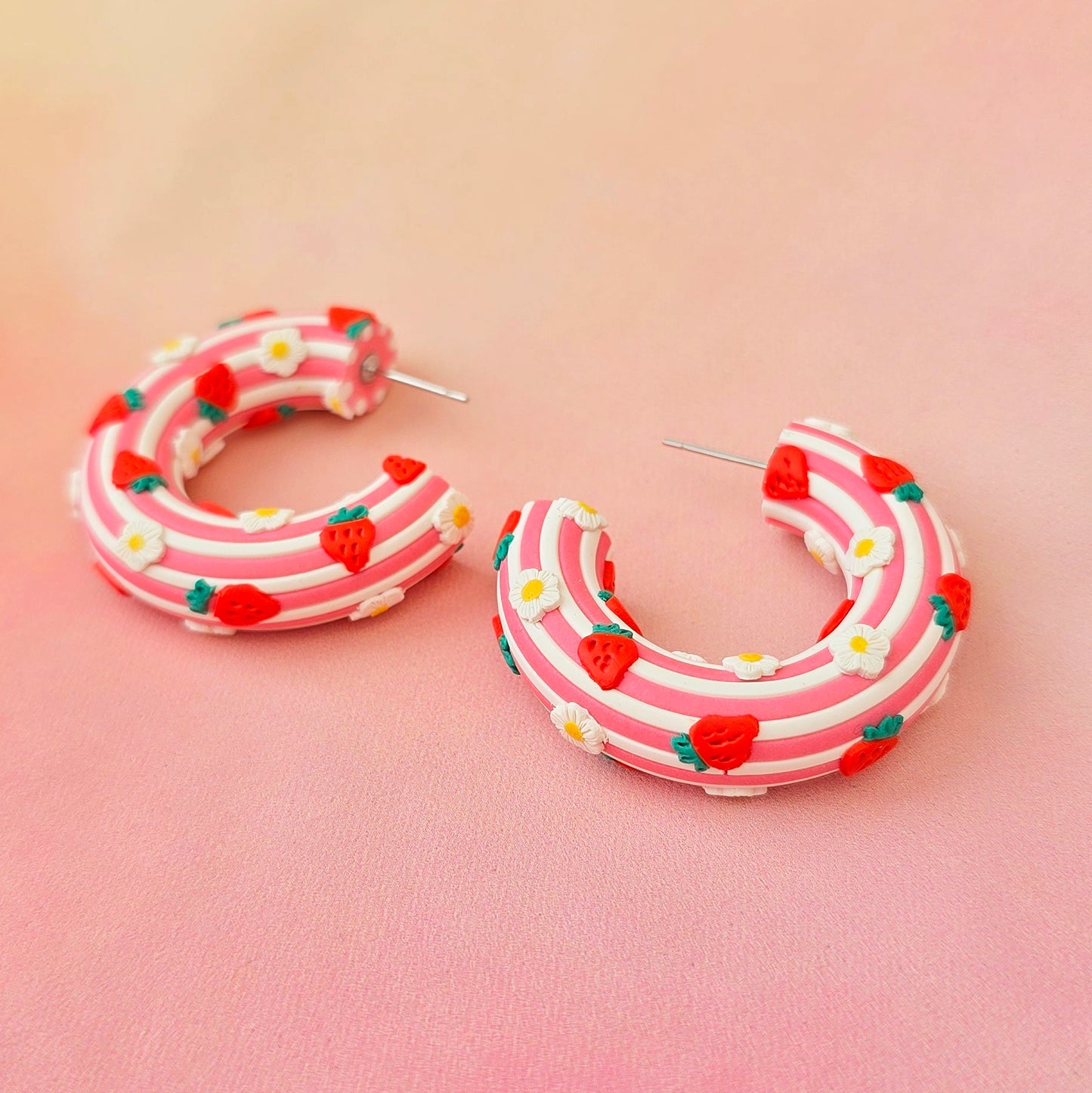 Strawberry Milk Chunky Hoops