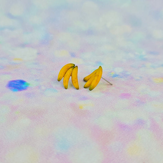 Banana Studs