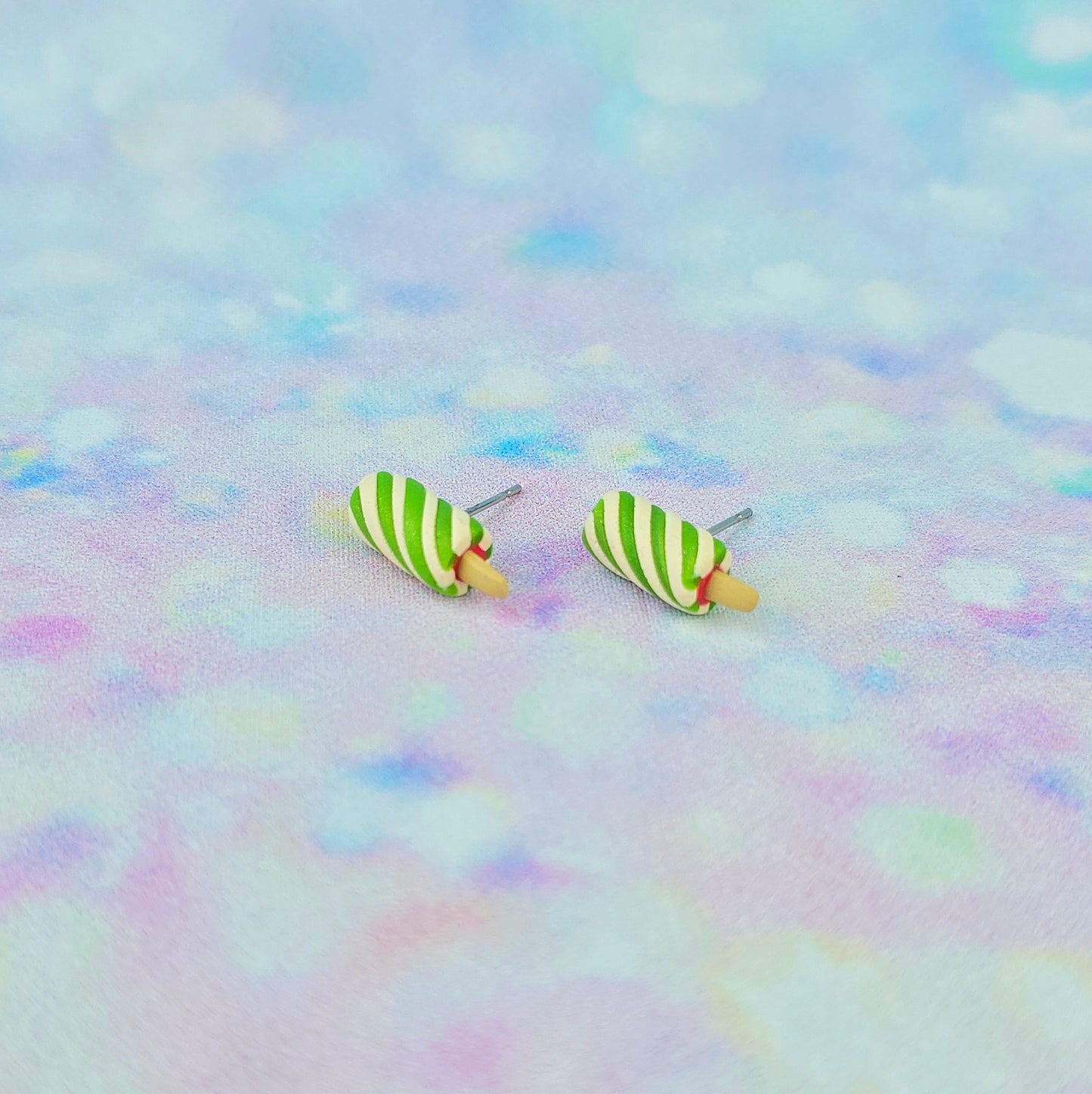 Lolly 2 Studs