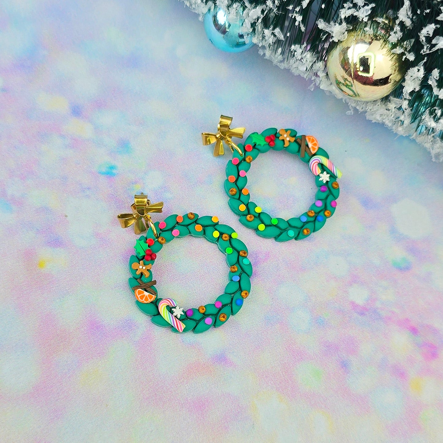 Christmas- Detailed Wreath Dangles