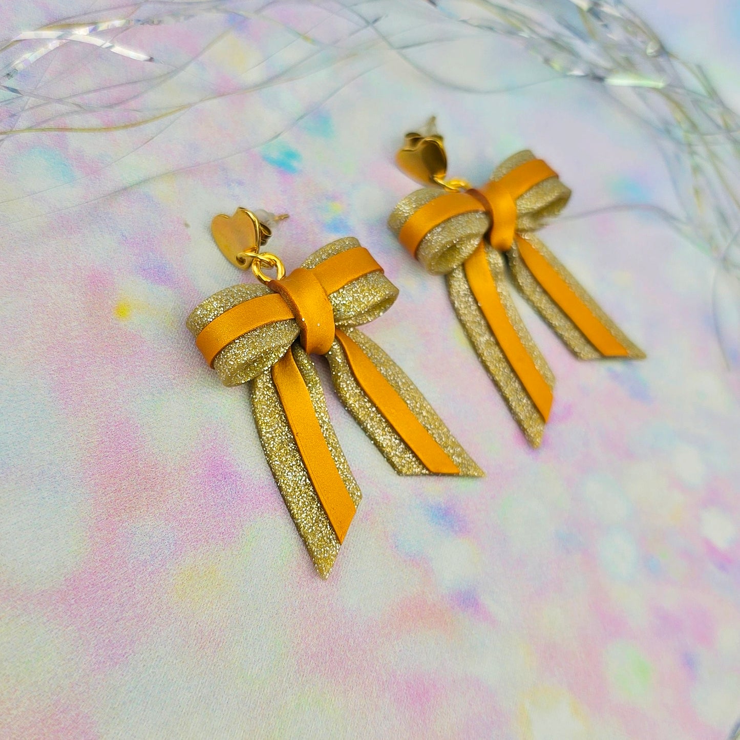 LIMITED EDITION Gold Present Mini Bows