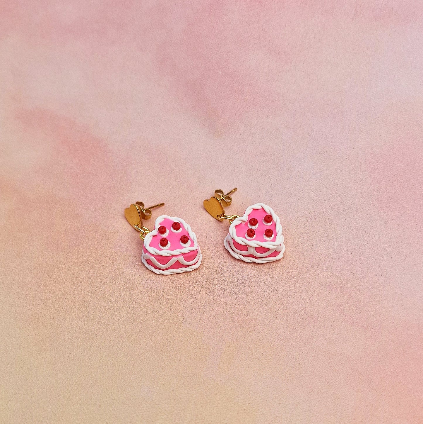 Pink and Red Retro Cake Dangles