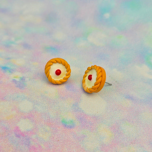 Bakewell Tart Studs