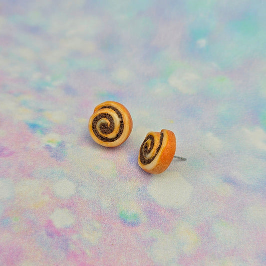 Cinnamon Roll Studs