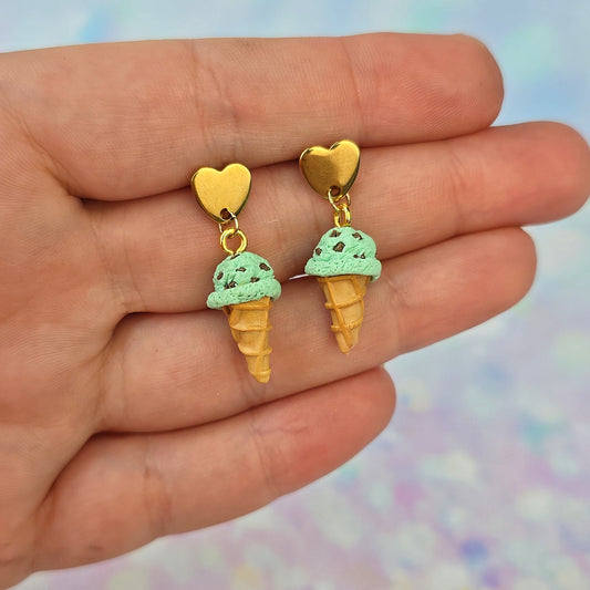 Mint Chocolate Chip Ice Cream Dangles