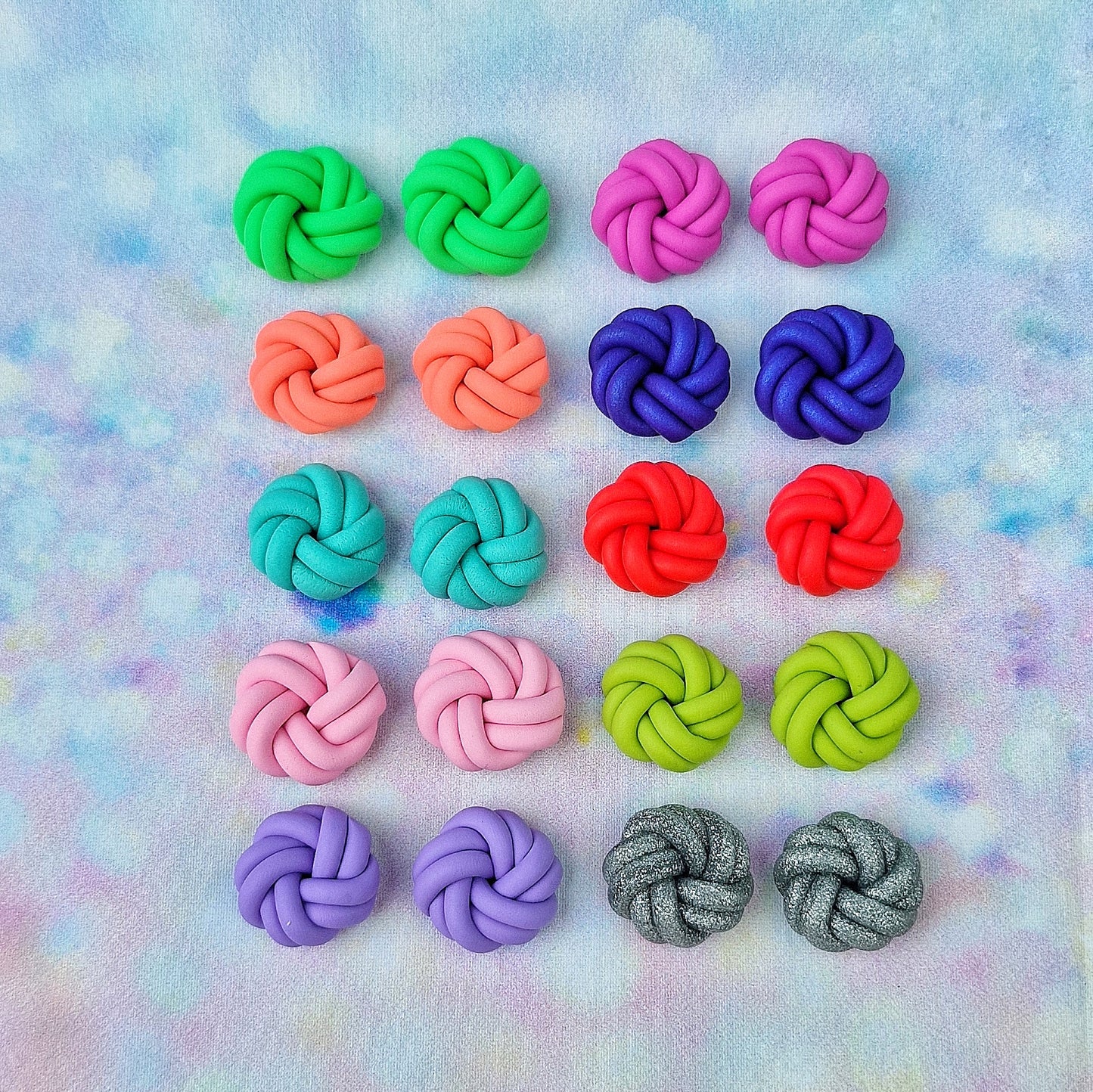 Retro Knot Studs