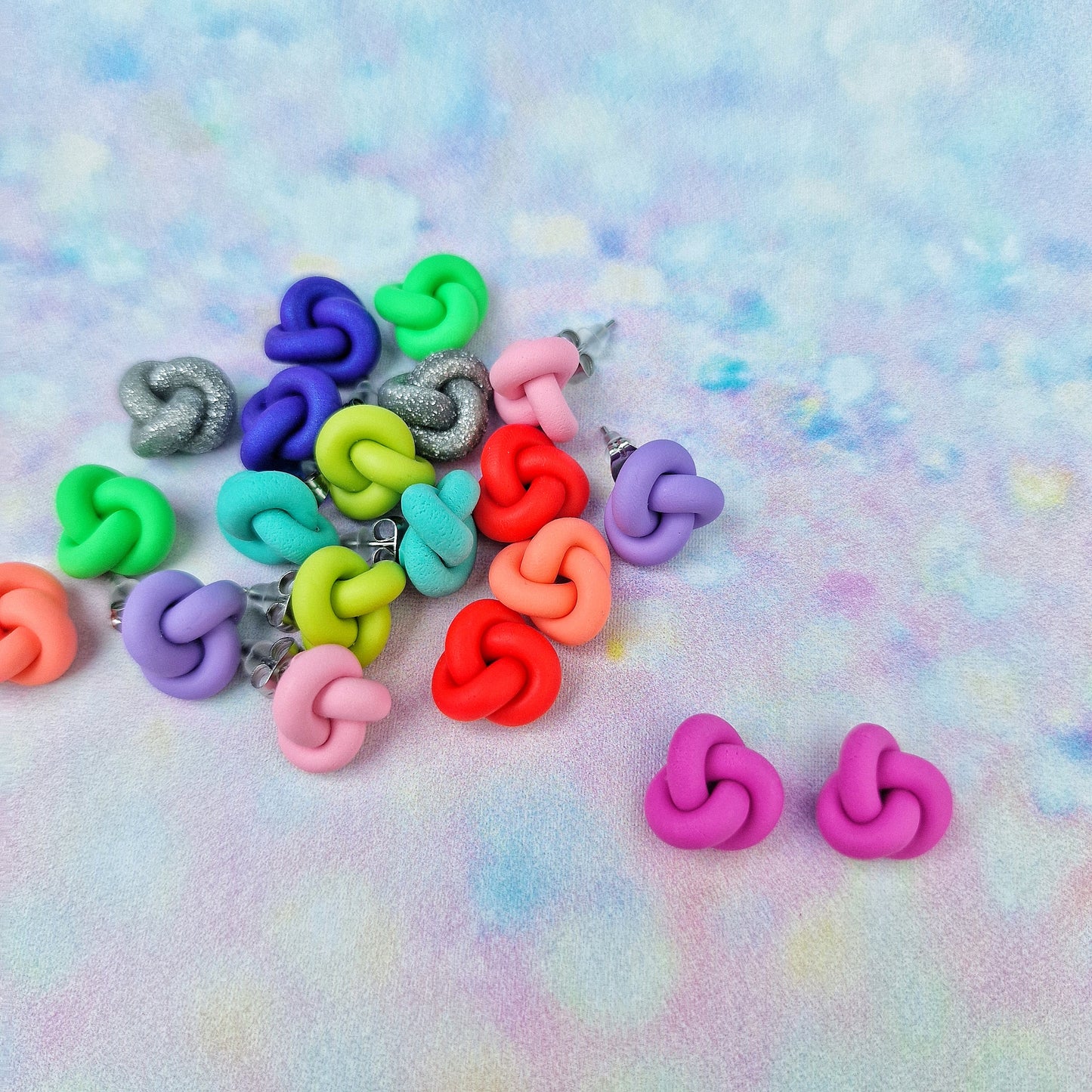 Mini Knot Studs