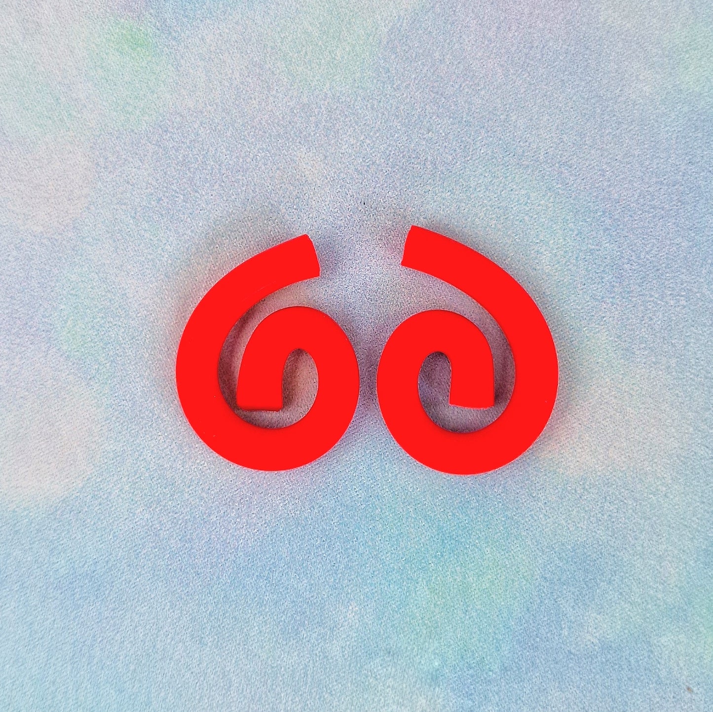 Swirl Studs