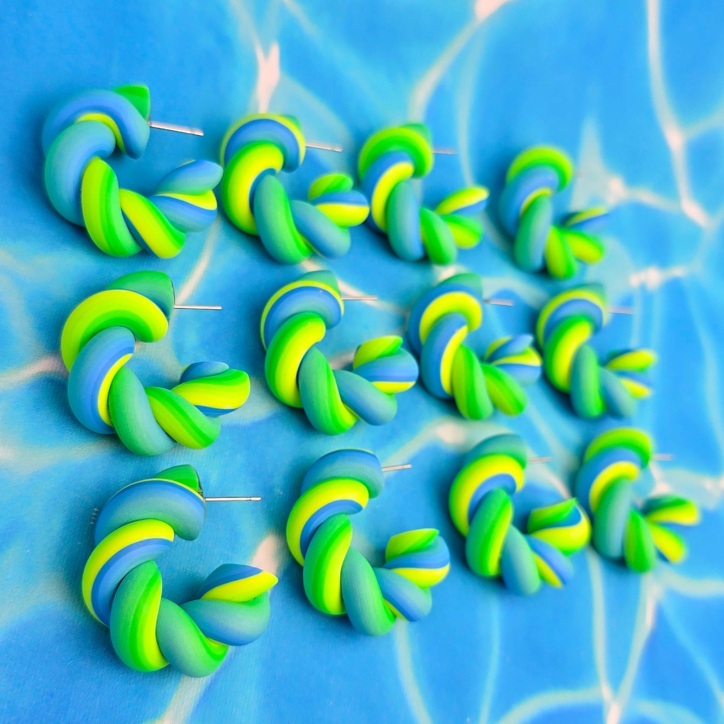Blue Lagoon Mini Flump Hoops