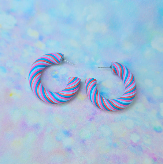 Beach Twisted Hoops in Small
