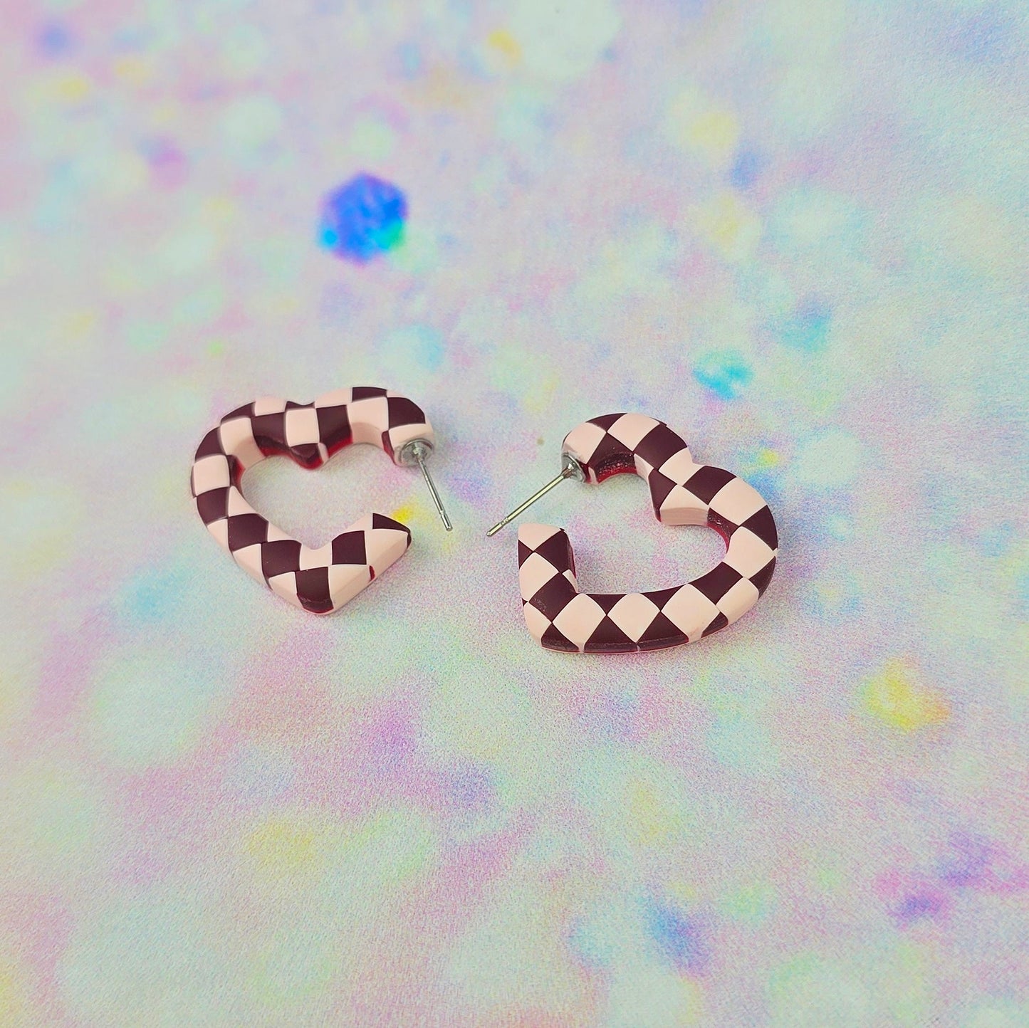 Mini Light Pink & Deep Burgundy Checkerboard Heart Hoops