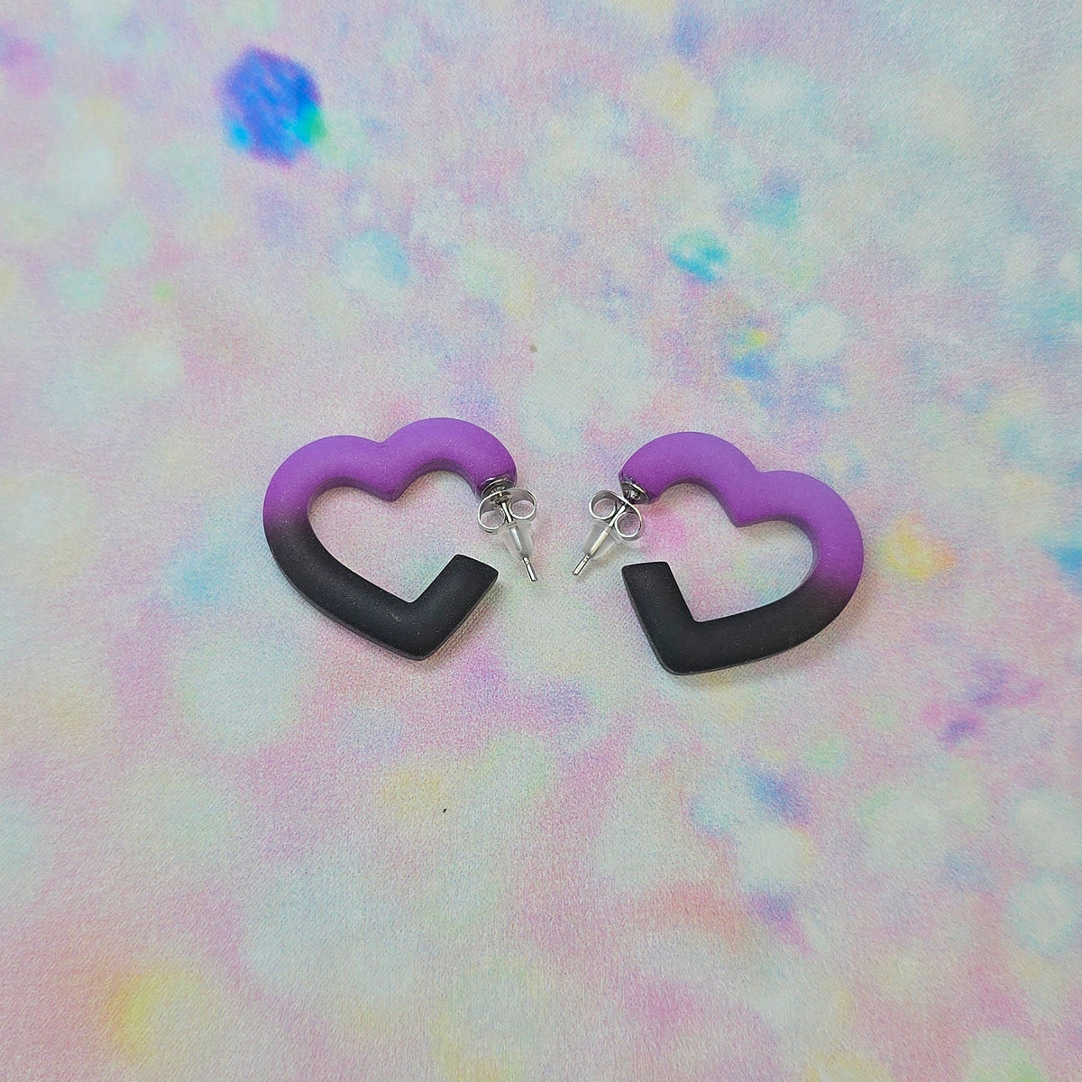 Mini Purple Halloween Ombre Heart Hoops